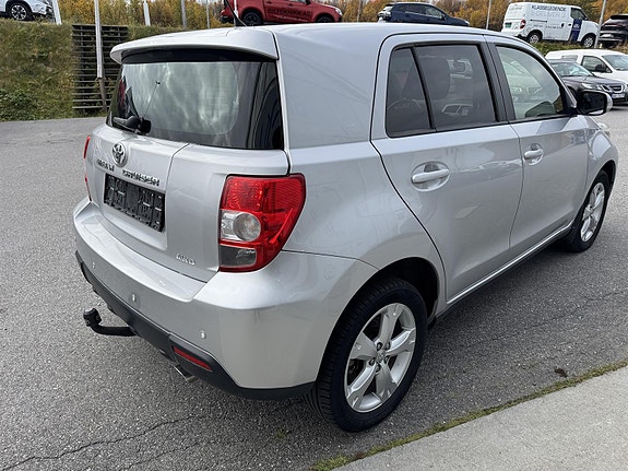 Toyota Urban Cruiser 3 of 11