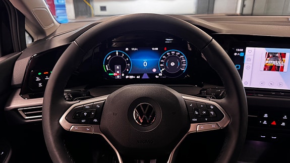 Volkswagen Golf VIII 21 of 30