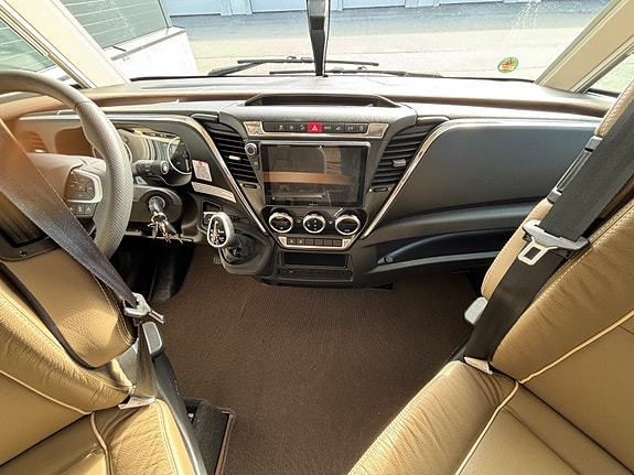 Carthago Chic S-Plus I64 XL QB - Iveco - ALDE - Automat +++ 11 of 30
