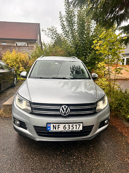 Volkswagen Tiguan 4 of 6