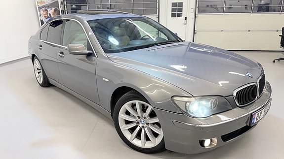 BMW 730d 2 of 30