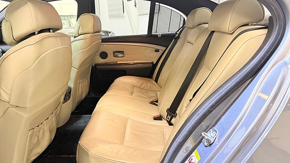 BMW 730d 21 of 30