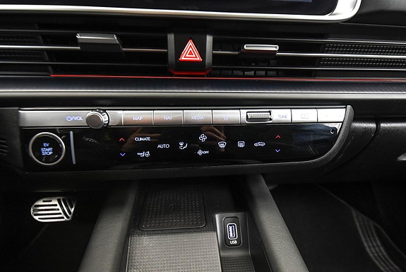 Hyundai Ioniq 6 21 of 30
