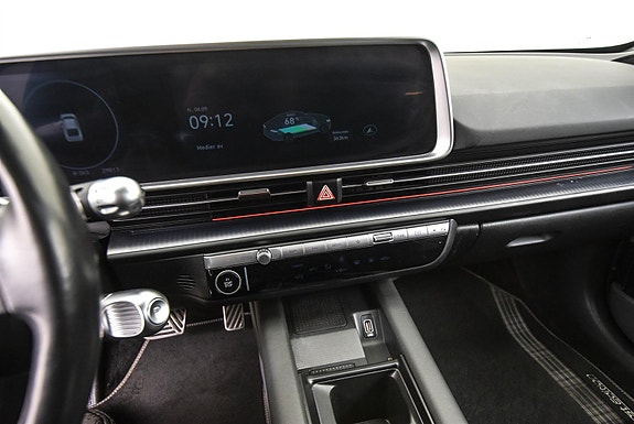 Hyundai Ioniq 6 17 of 30
