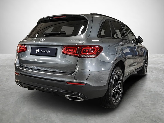 Mercedes-Benz GLC300 e 5 of 30
