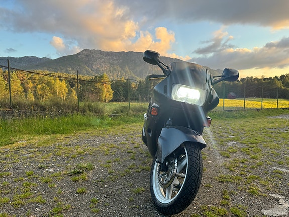 Honda CBR 500 F 4 of 4