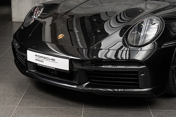 Porsche 911 4 of 30