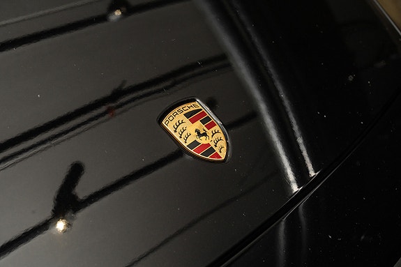 Porsche 911 11 of 30
