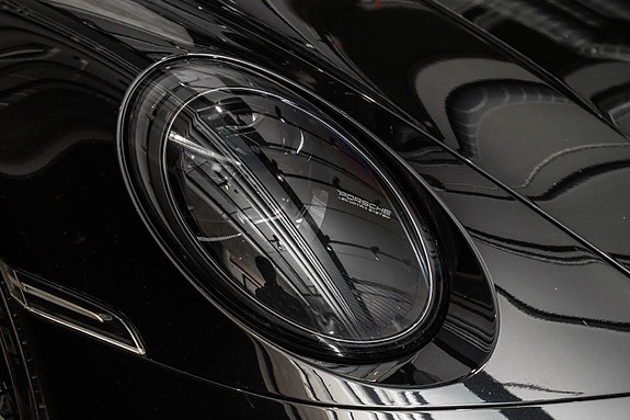 Porsche 911 10 of 30