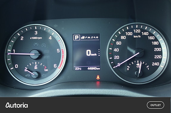 Hyundai Tucson 17 of 26