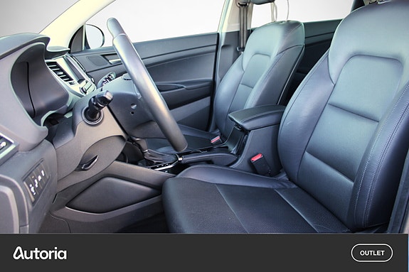 Hyundai Tucson 12 of 26