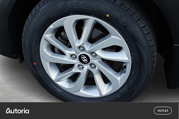 Hyundai Tucson 9 of 26
