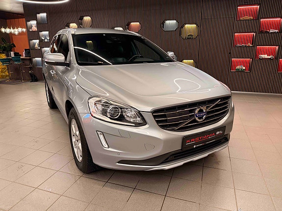 Volvo XC60 3 of 30