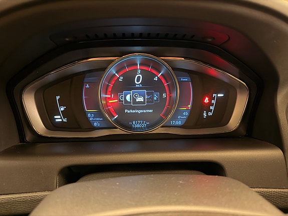 Volvo XC60 26 of 30