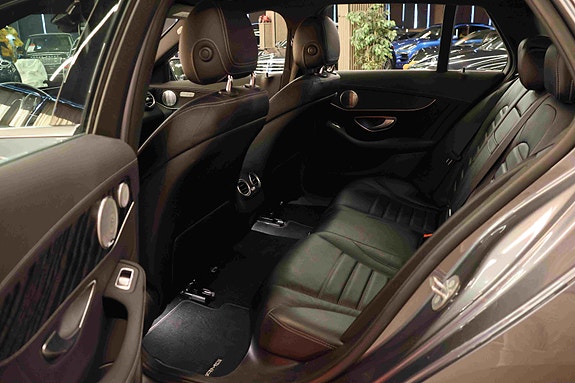 Mercedes-Benz C300 de 18 of 30