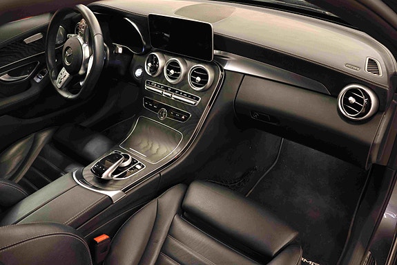 Mercedes-Benz C300 de 9 of 30