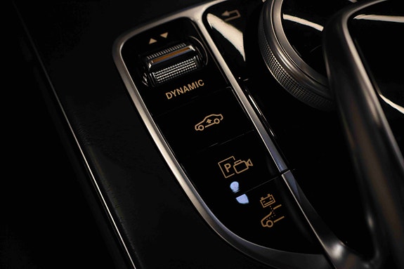 Mercedes-Benz C300 de 27 of 30