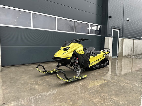 Ski-doo Freeride STD 850 E-TEC 146’’ 5 of 11