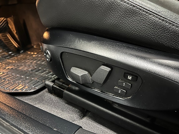 BMW X1 20 of 30