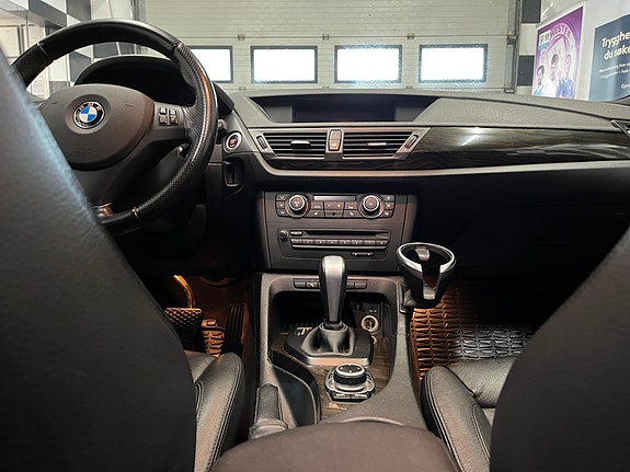 BMW X1 30 of 30