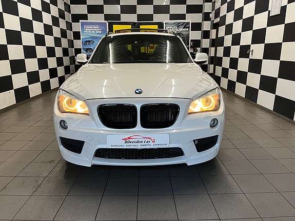 BMW X1 3 of 30