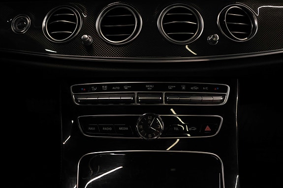Mercedes-Benz E-Klasse All-Terrain 22 of 30