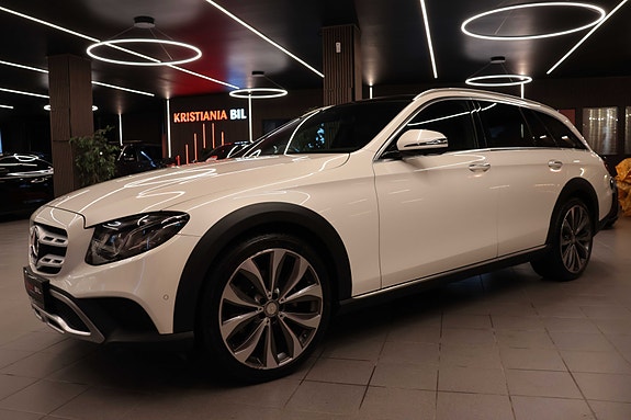 Mercedes-Benz E-Klasse All-Terrain 5 of 30