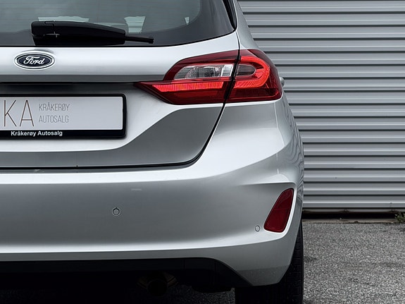 Ford Fiesta 9 of 24