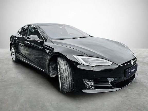 Tesla Model S 7 of 26