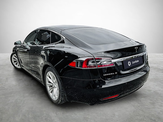 Tesla Model S 3 of 26