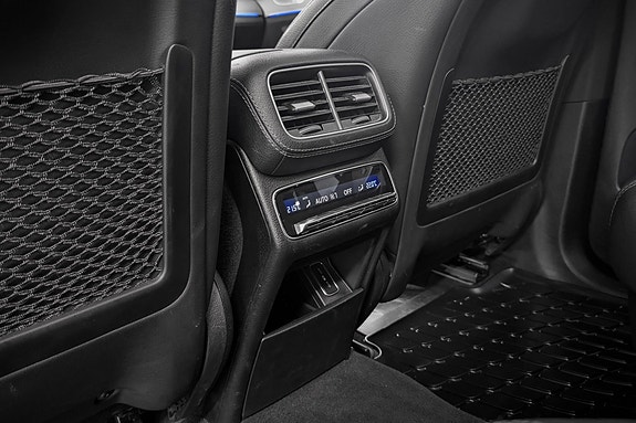 Mercedes-Benz GLE350 d 15 of 29