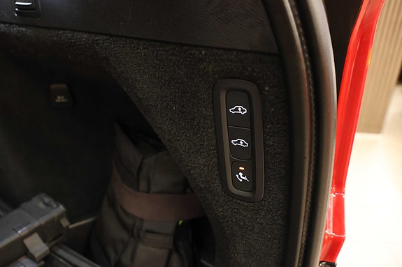 Volvo XC90 23 of 30
