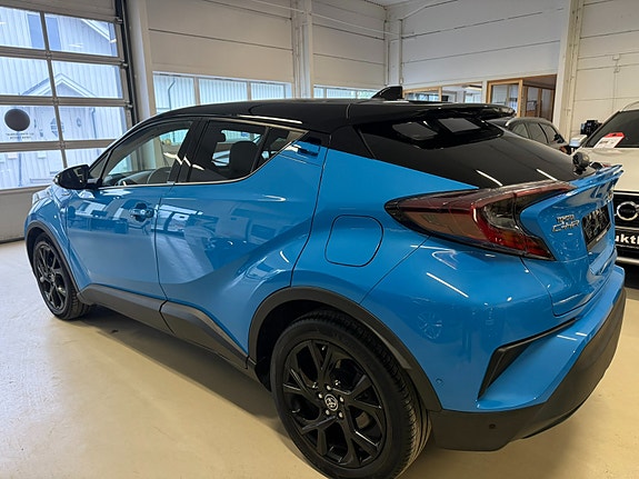 Toyota C-HR 27 of 29