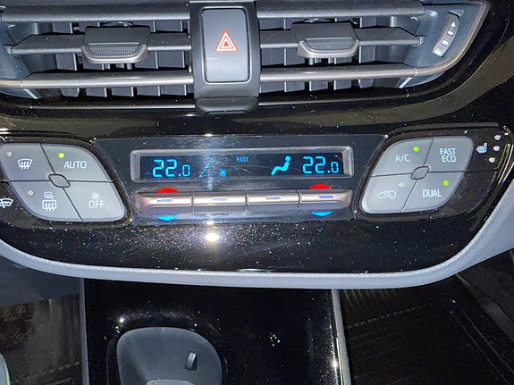 Toyota C-HR 24 of 29