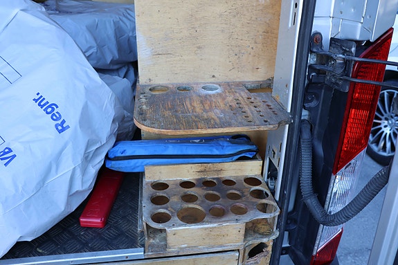 Ford Transit 11 of 28