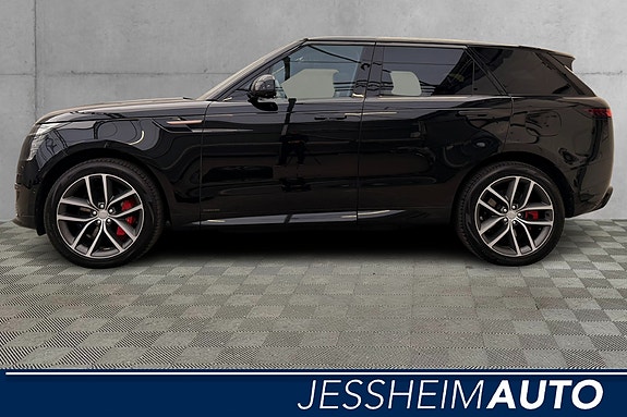 Land Rover Range Rover Sport 9 of 30