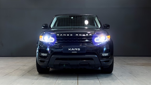 Land Rover Range Rover Sport 12 of 30