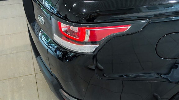 Land Rover Range Rover Sport 18 of 30