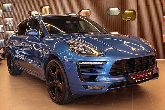 Porsche Macan 3 of 30