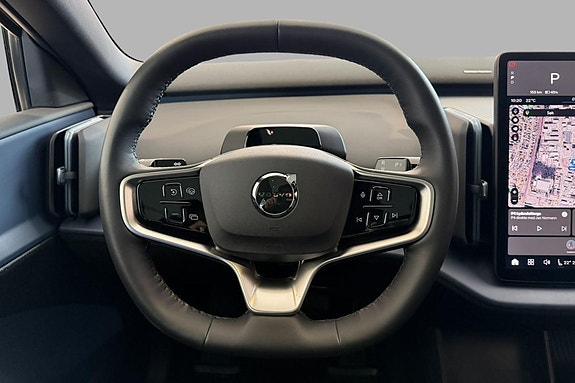 Volvo EX30 14 of 30