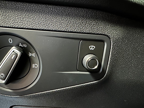 Volkswagen Tiguan 21 of 30
