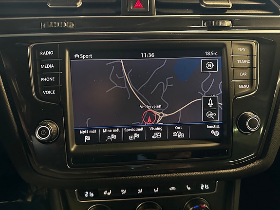 Volkswagen Tiguan 29 of 30