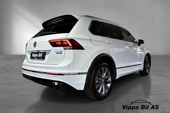 Volkswagen Tiguan 7 of 30