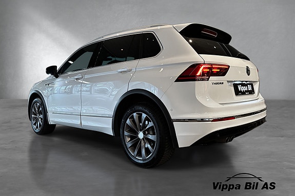 Volkswagen Tiguan 5 of 30