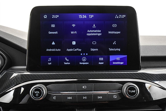 Ford Kuga 24 of 29