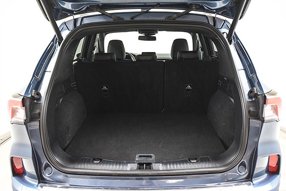 Ford Kuga 9 of 29