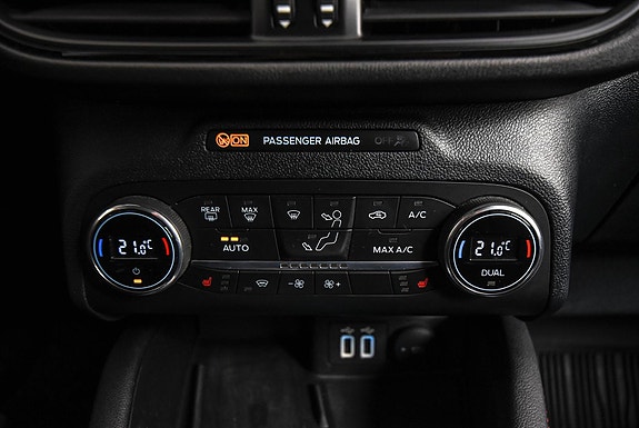 Ford Kuga 28 of 29