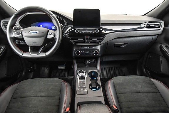 Ford Kuga 13 of 29