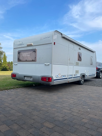Dethleffs Camper 560 kmfe 3 of 27