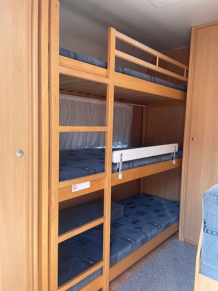 Dethleffs Camper 560 kmfe 14 of 27